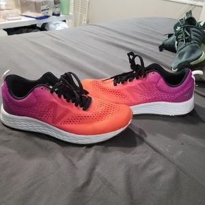 Womans New Balance size 8